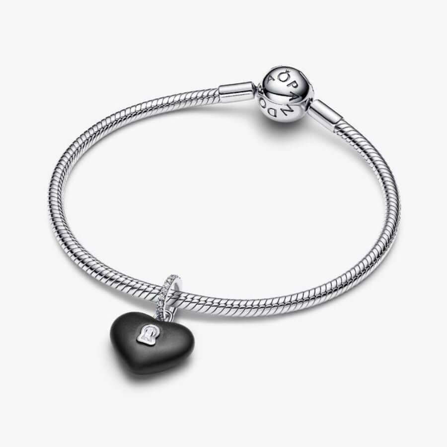 Pandora Musta Sydän Riippulukko Charm Hela 794424C02