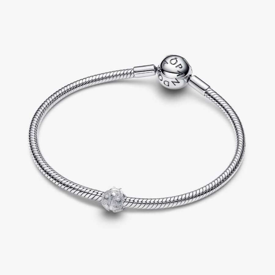 Pandora Mini Leppäkerttu Charm Hela 794527C00
