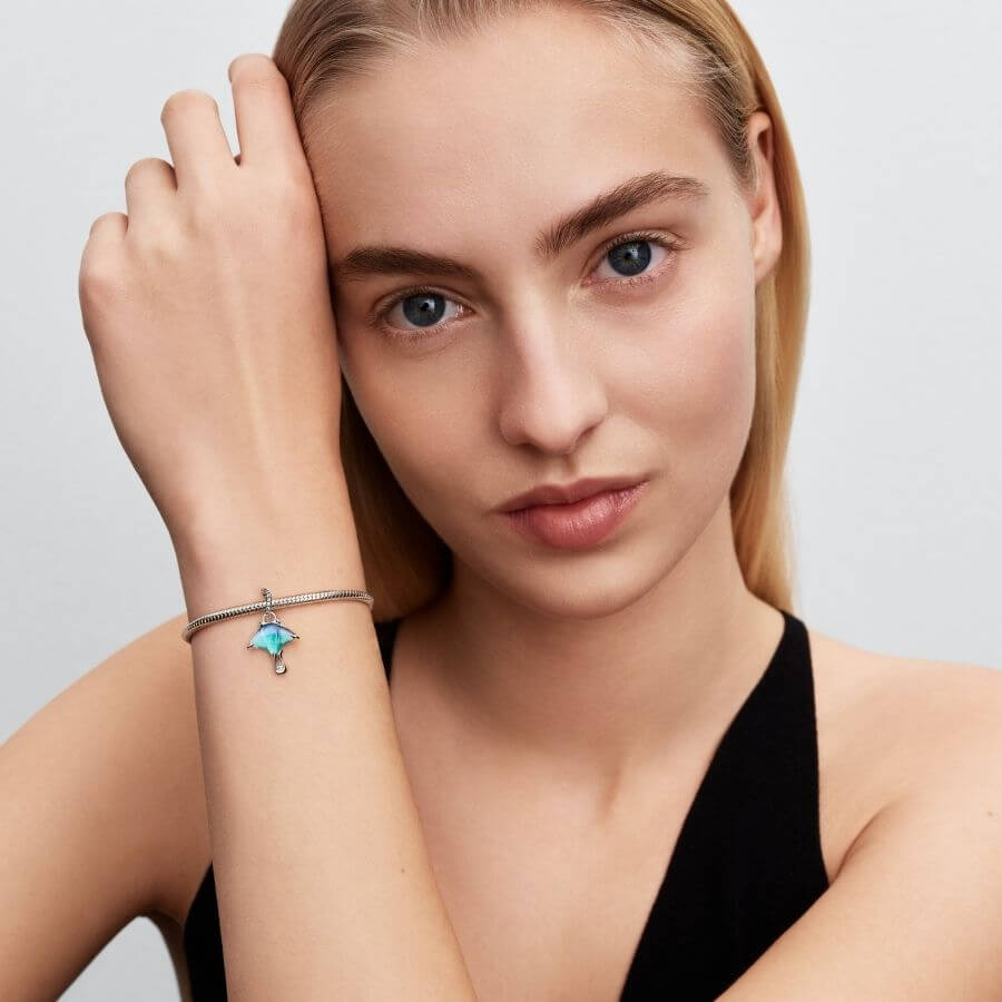 Pandora Manta Ray Charm Hela 794685C01