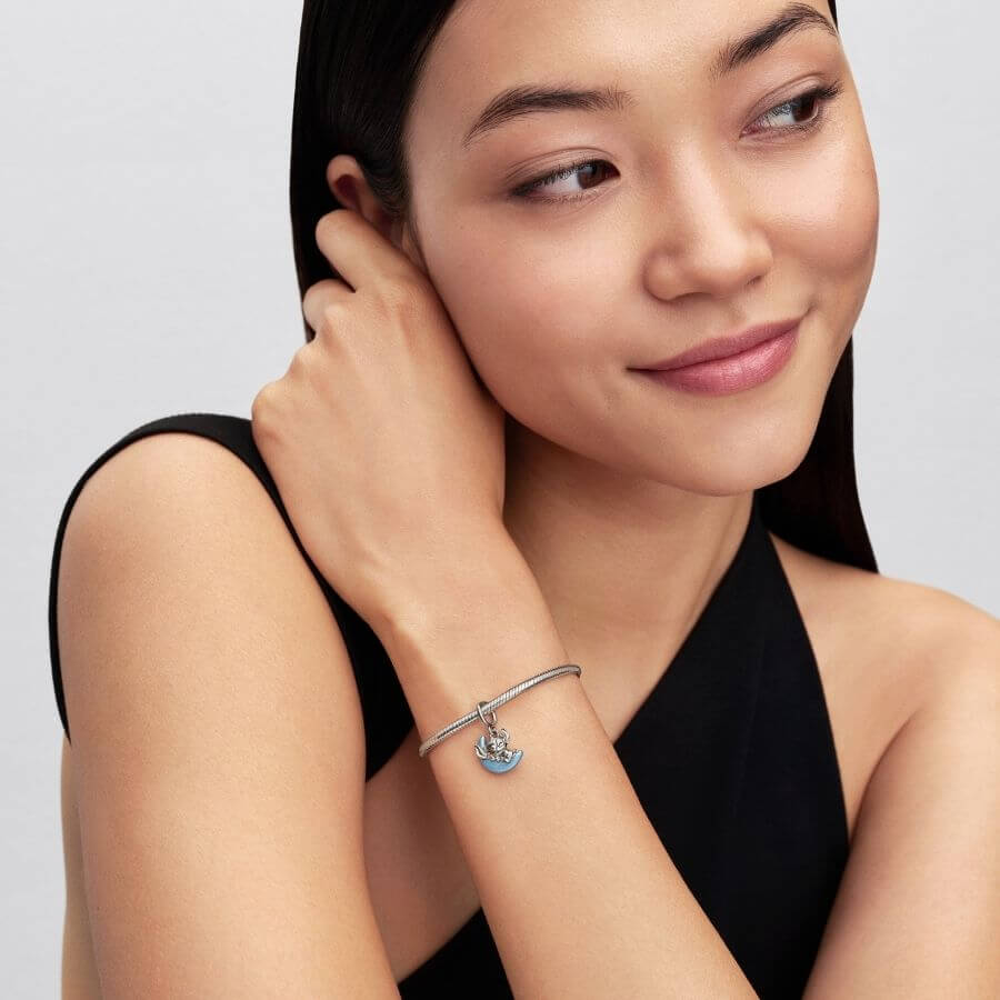 Pandora Disney Stitch Pimeässä Hohtava Kuu Hela 795022C01