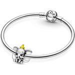 Pandora Disney Dumbo Charm Hela 799392c01, hopeinen koru, jossa suloiset Dumbo-koristeet