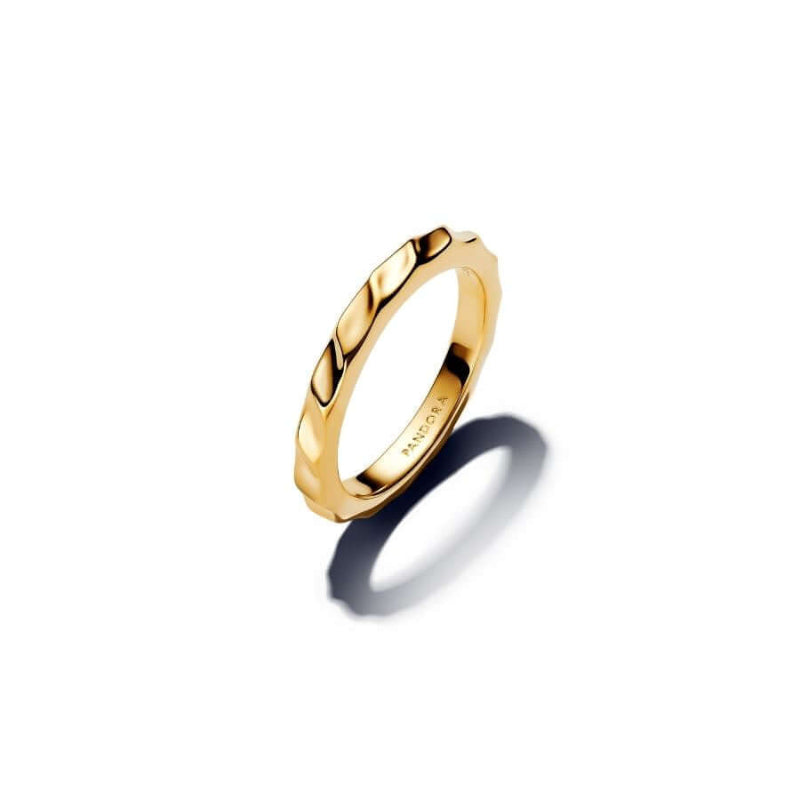 Pandora Essence Rippled Sormus 163885C00