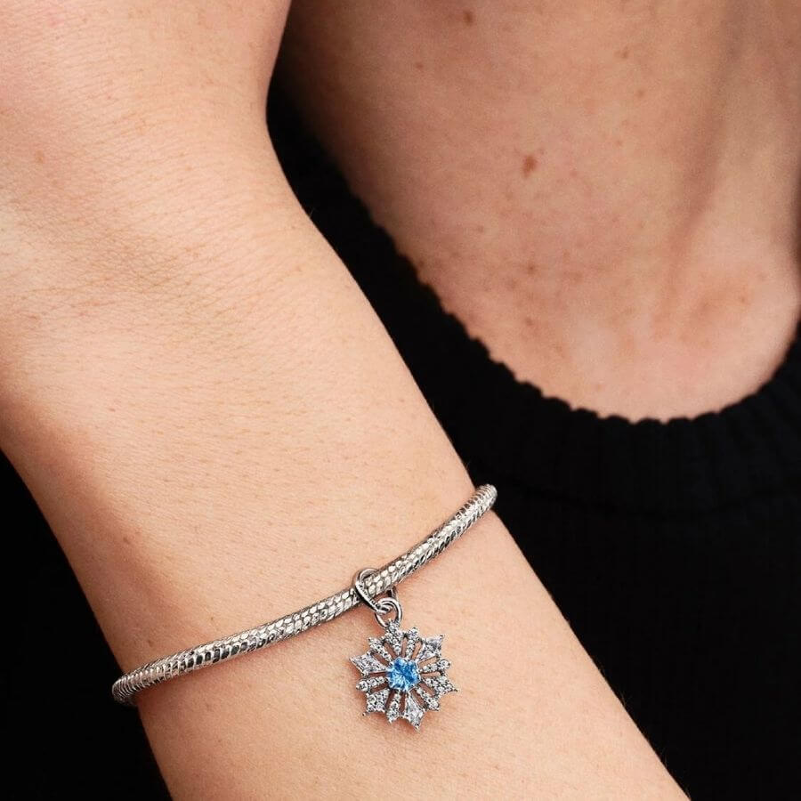 Pandora x Disney Frozen Lumihiutale Charm Hela 794209C01