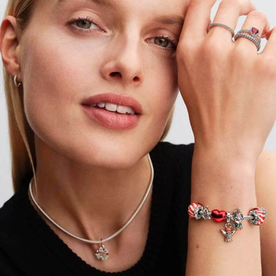 Pandora Joulukranssi Charm Hela 794238C01