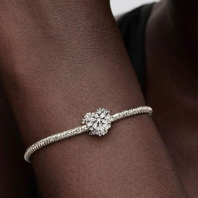 Pandora Sydän Charm Hela 794240C01