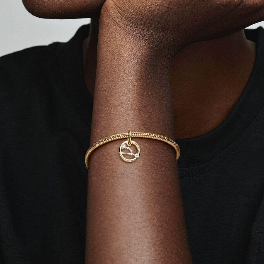 Pandora Horoskooppi Härkä Charm Hela 762707C01