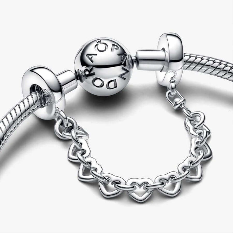 Pandora Lomittaiset sydämet turvaketju 792274C00-05