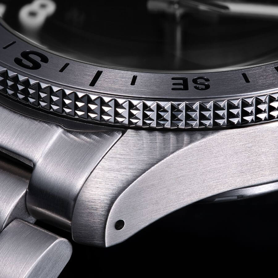 Seiko 5 Sports Field Series Rannekello HDB006K1