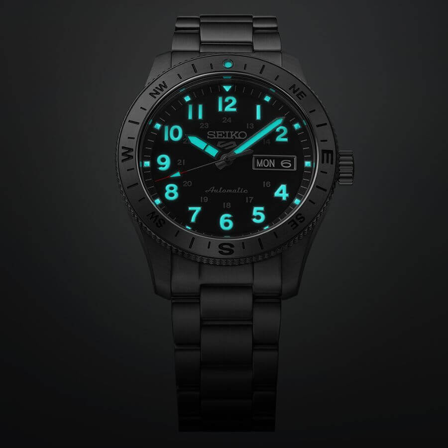 Seiko 5 Sports Field Series Rannekello HDB006K1
