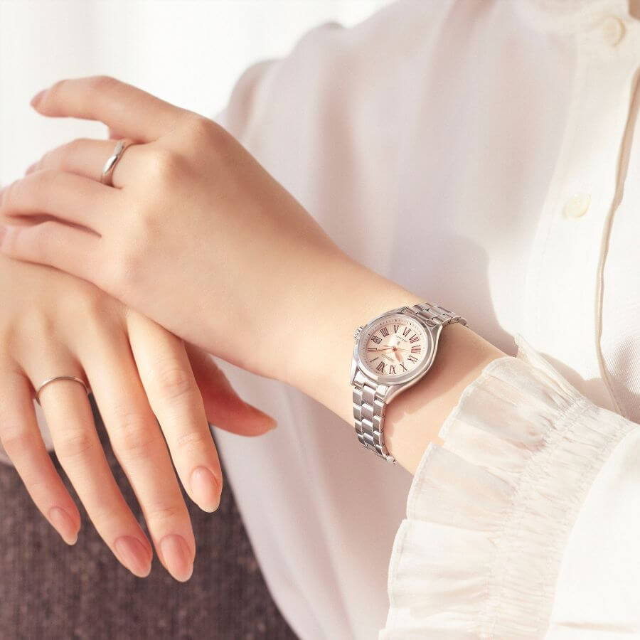 Seiko LUKIA Grow Naisten Rannekello HEA001JJ