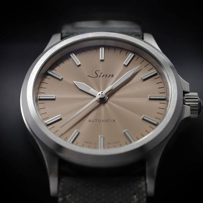 Sinn 556 Sand Rannekello 556.0122