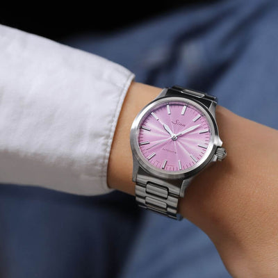Sinn 556 Mauve Rannekello 556.0124