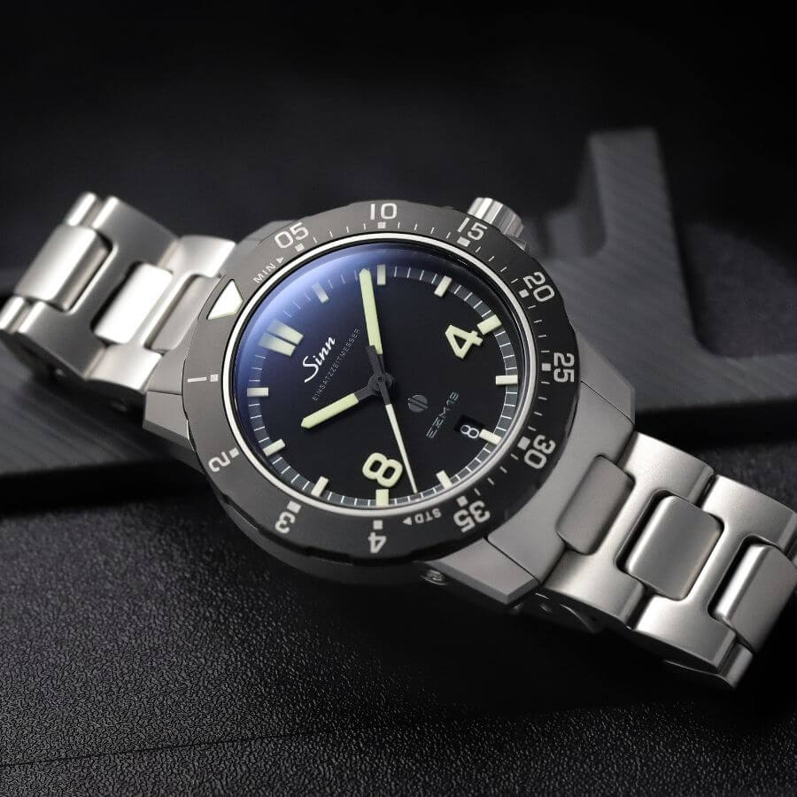 Sinn EZM 19 The Mission Timer Rannekello 119.010