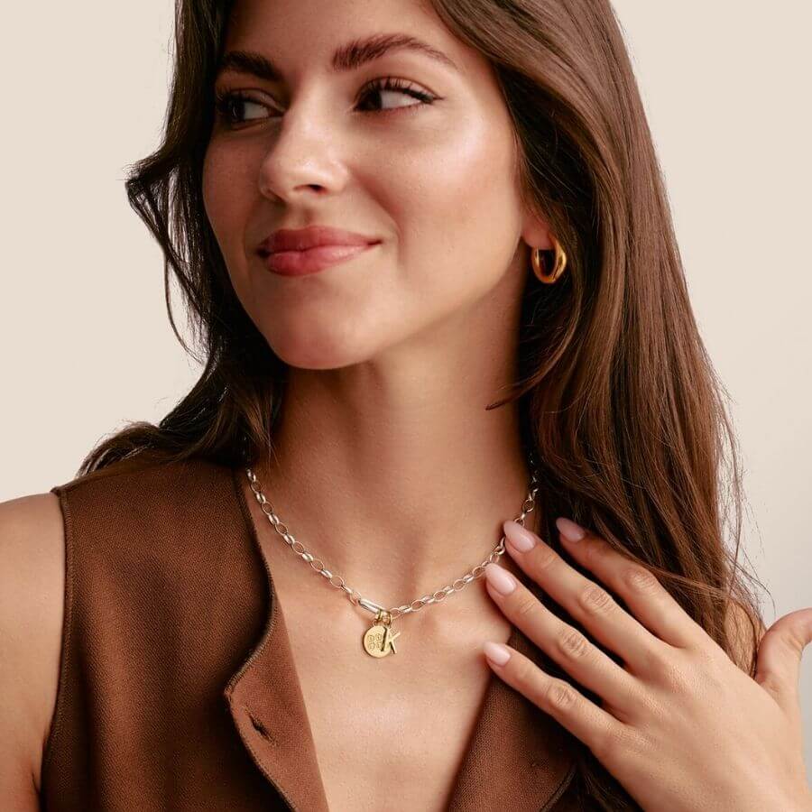 Thomas Sabo Charm Club V-kirjain Riipus CC1228-413-39