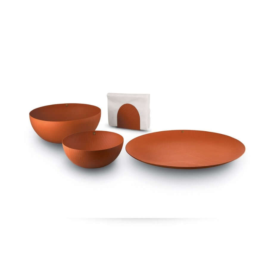 Alessi veneer tarjotin PU07 BR, kolme kaunista ja modernia kulhoa ruskeana, sisältäen myös pussin.