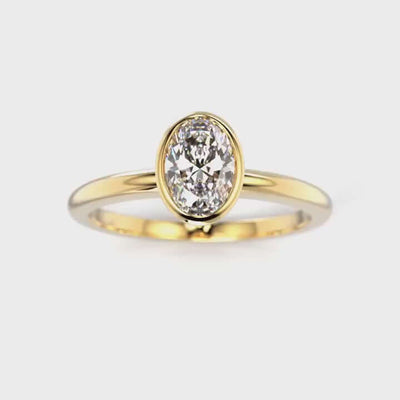 Festive Bezel Siro Oval Timanttisormus 742-050