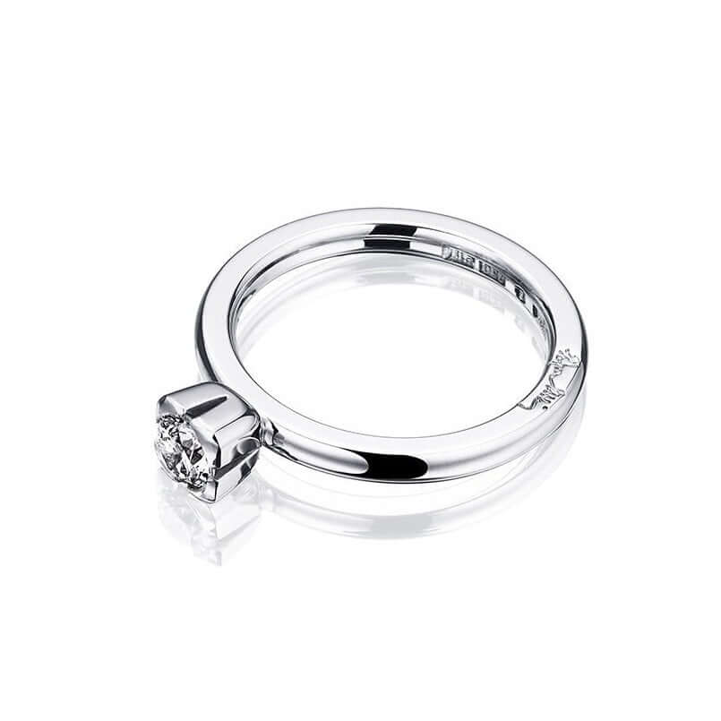 Efva Attling Love Bead Wedding Ring timanttisormus