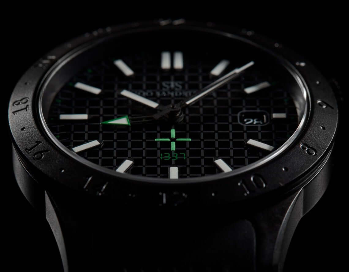 Sjöö Sandström Royal Steel Worldtimer LEET