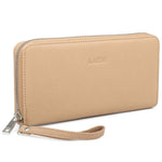 Aarni Clutch Sand Nahkalompakko hopeisella ketjulla