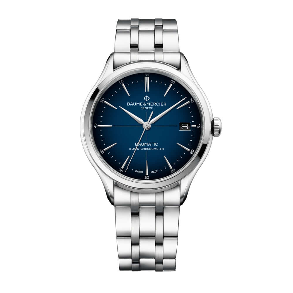 Baume & Mercier Clifton Baumatic 10468 kello, sininen kellotaulu, metalliranneke, tyylikäs muotoilu.