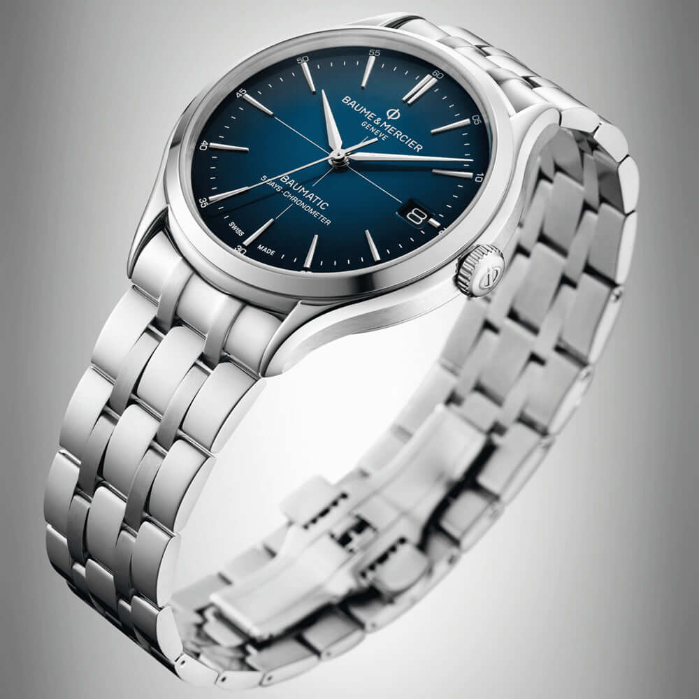 Baume & Mercier Clifton Baumatic 10468 - tyylikäs kellotaulu ja metalliranneke