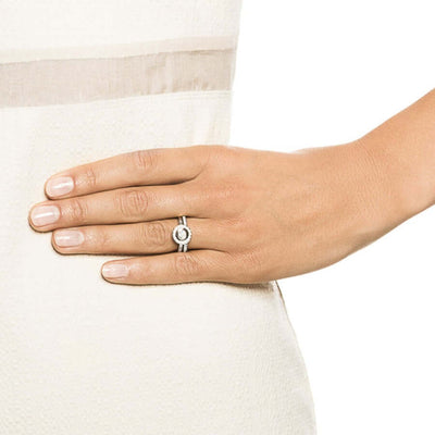Efva Attling Circle Of Love Ring II timanttisormus