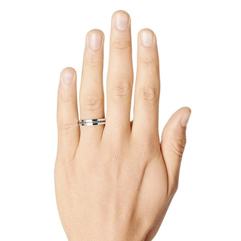 Efva Attling 4½ & Black Stars Ring sormus 13-101-01050