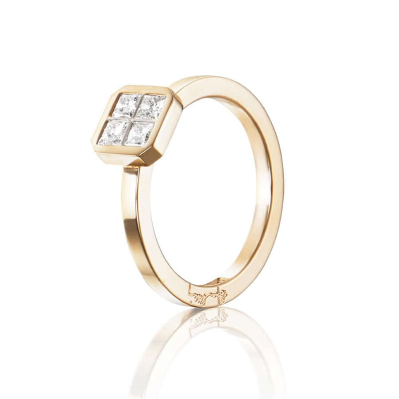 Efva Attling 4 Love Ring timanttisormus