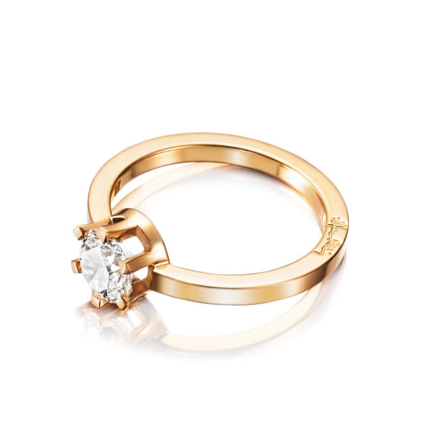 Efva Attling Crown Wedding Ring timanttisormus