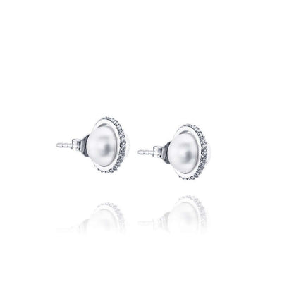 Efva Attling Day Pearl & Stars valkokultaiset timantti-helmikorvakorut