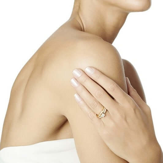 Efva Attling Deco Thin Ring timanttisormus