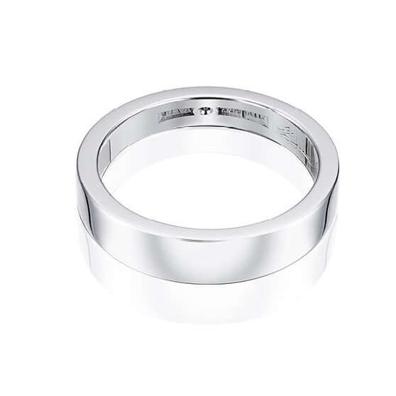 Efva Attling Irregular Slim Ring valkokultasormus
