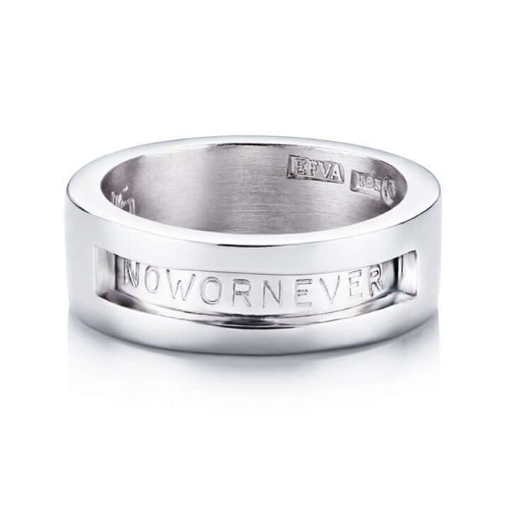 Efva Attling Now Or Never Ring sormus