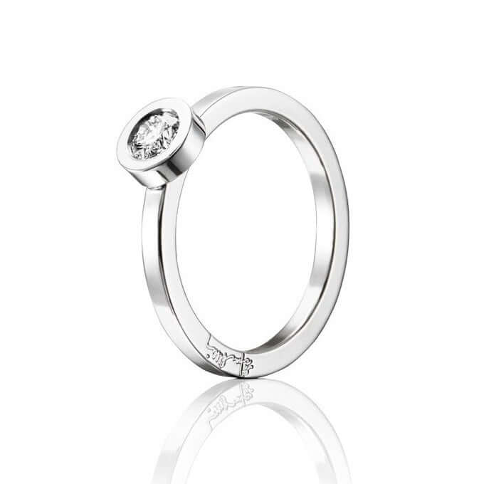 Efva Attling The Wedding Thin Ring timanttisormus