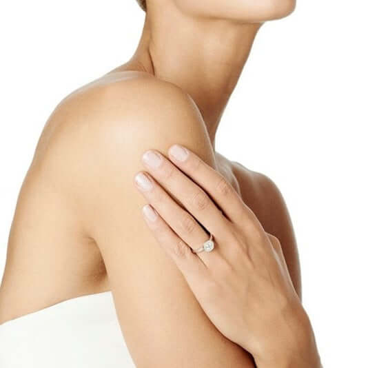Efva Attling Wedding & Stars Ring timanttisormus