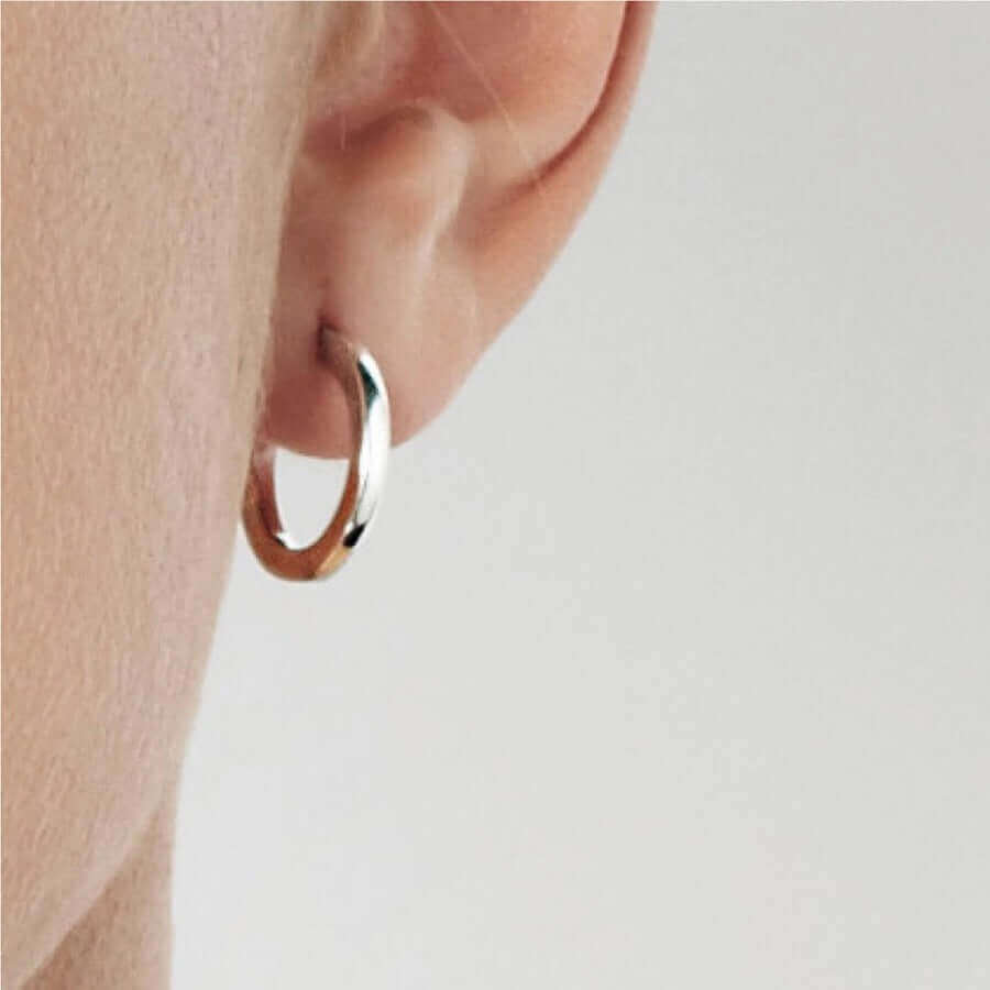 Efva Attling Little Hoops kultakorvakorut 12-101-00580