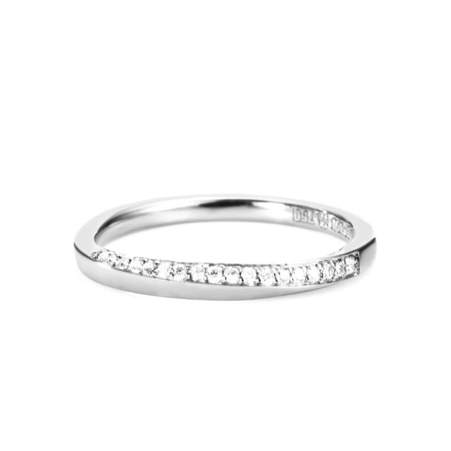 Efva Attling Sparkling Way timanttisormus 13-101-01784