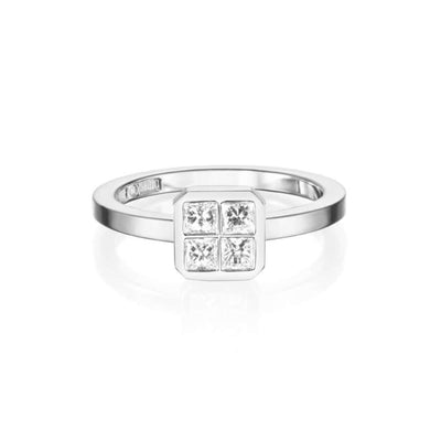 Efva Attling 4 Love Ring timanttisormus