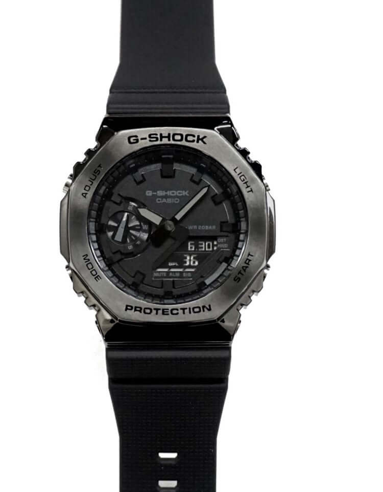 Casio G-Shock GM-2100BB-1AER