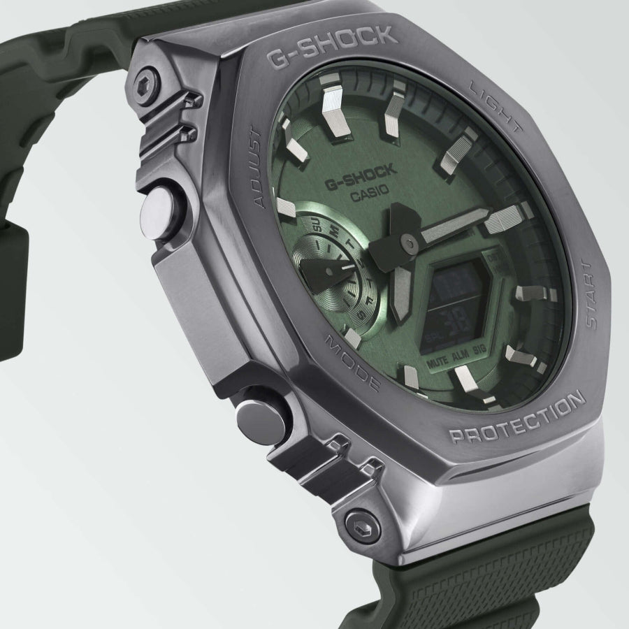 Casio G-Shock CasiOak Metal Covered GM-2100B-3AER