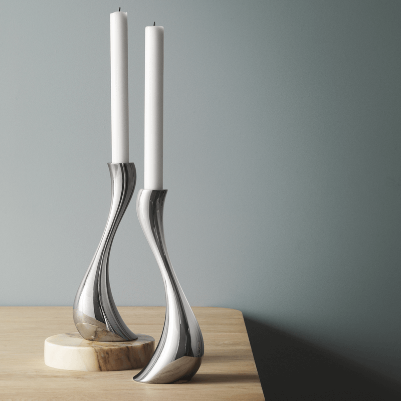 Georg Jensen Cobra kynttilänjalat 10009507, moderni kynttilänjalka, kauniit muotoilut.