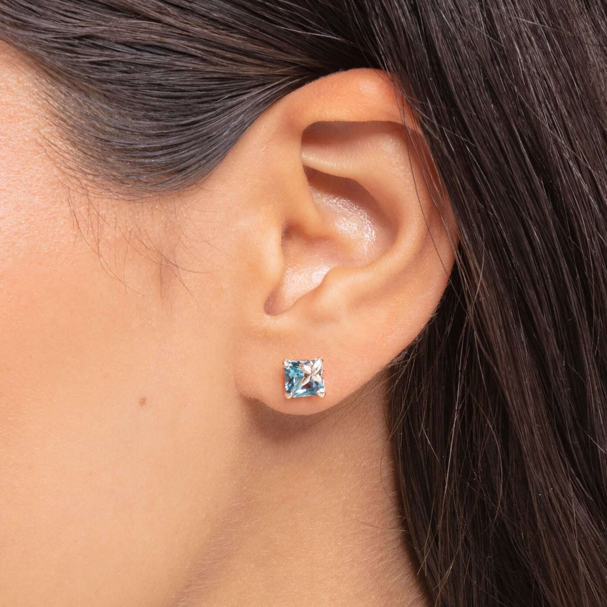 Thomas Sabo blue Stone with Star Korvakorut H2116-638-1