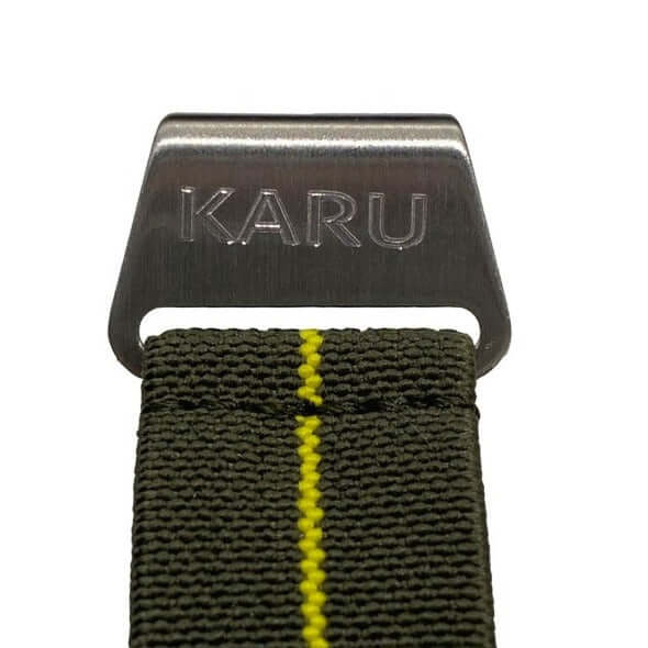 KARU venyvä nato-ranneke vihreä-keltainen raidallinen