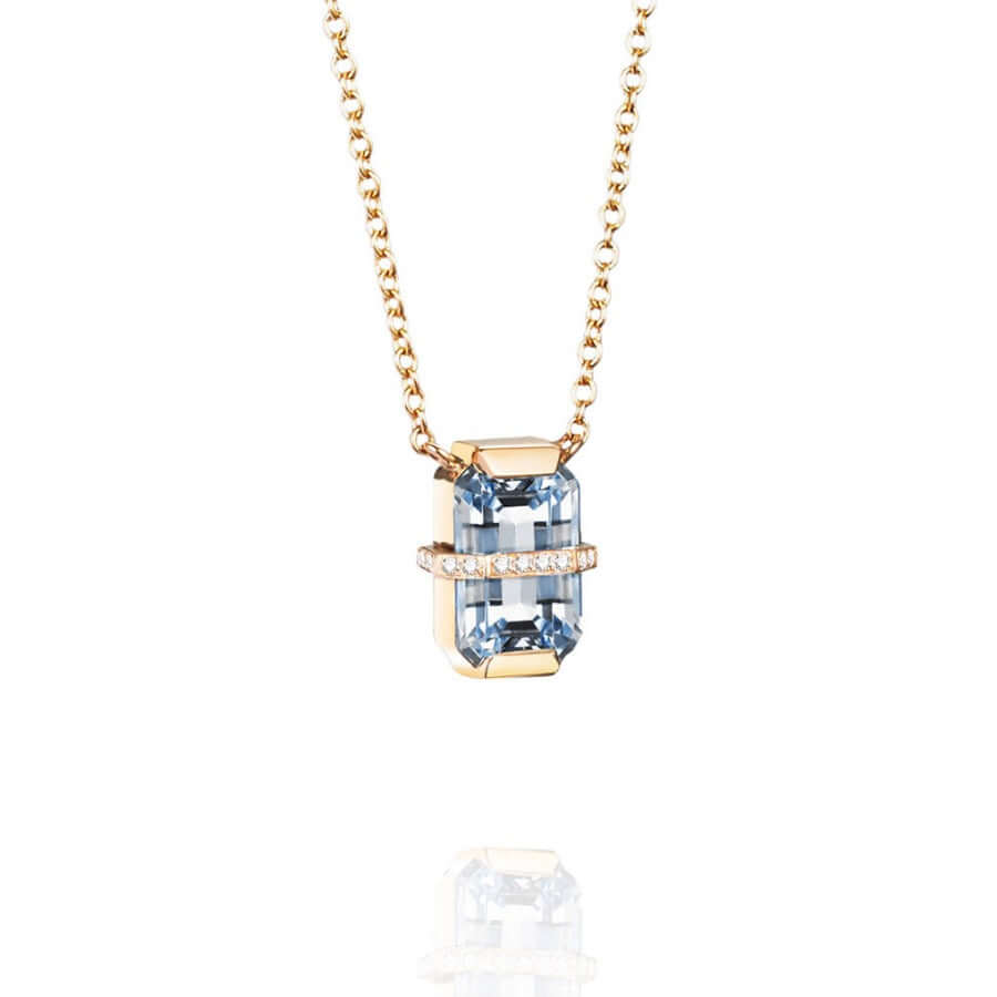 Efva Attling Little Bend Over Aquamarine Kaulakoru 10-101-01959