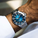 Oris Aquis Date Calibre 400