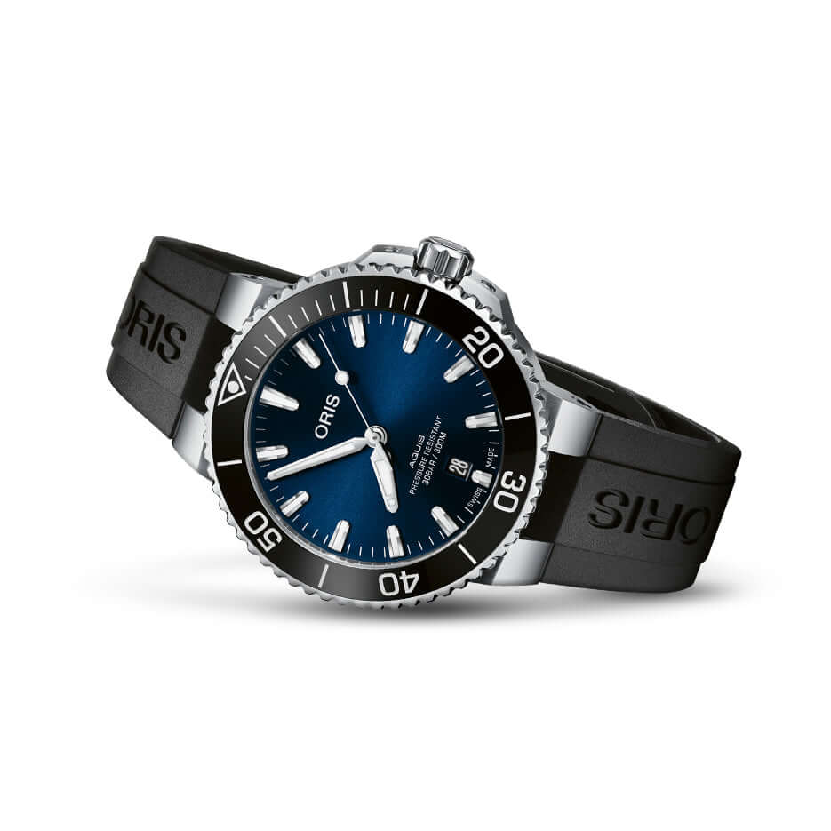 Oris Aquis Date Kello 41.5mm 01-733-7766-4135