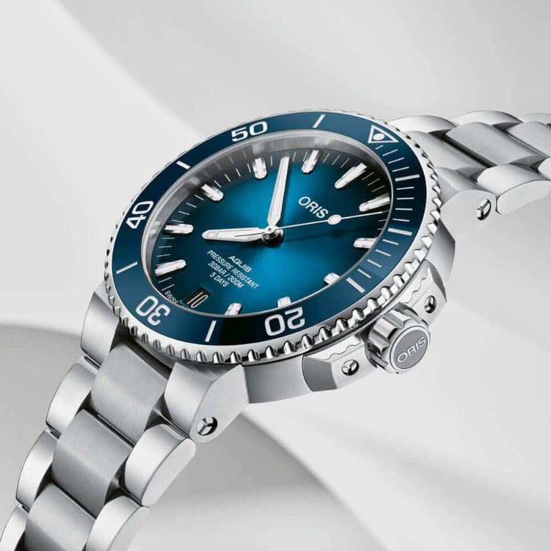 Oris Aquis Date Calibre 400