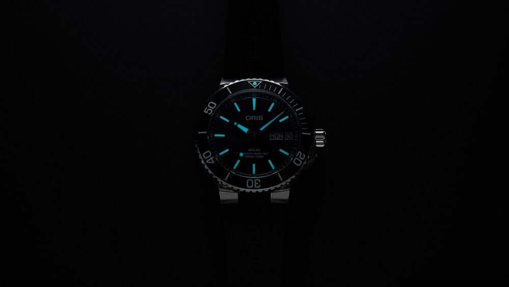 Oris_Aquis_Big_Date_rannekello