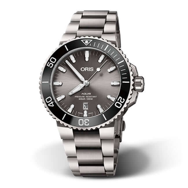 Oris Aquis Titanium Date