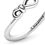 Pandora Infinity Knot sormus 198898C00